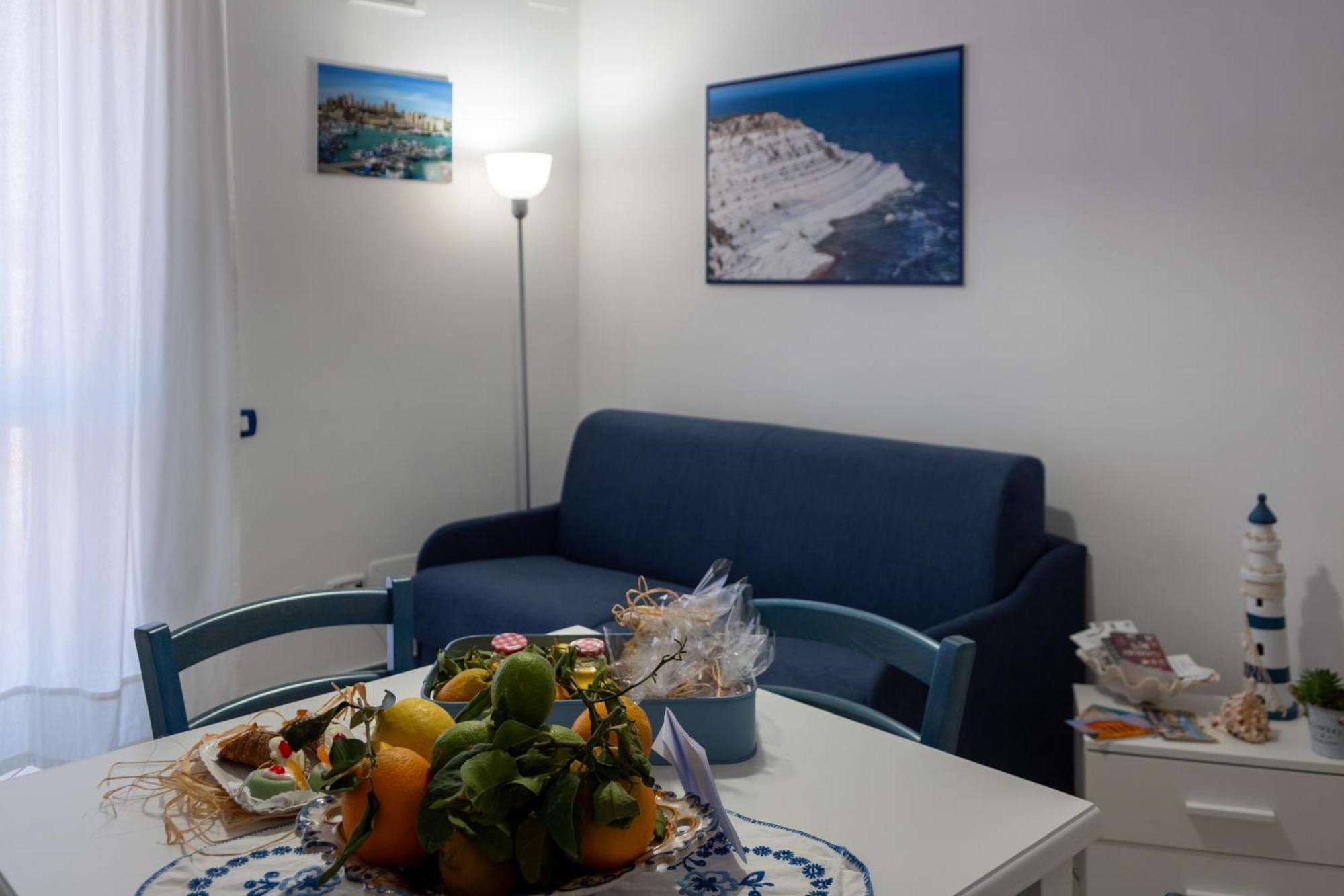 Casa Vacanze La Casetta Di Zinu' Porto Empedocle Zewnętrze zdjęcie